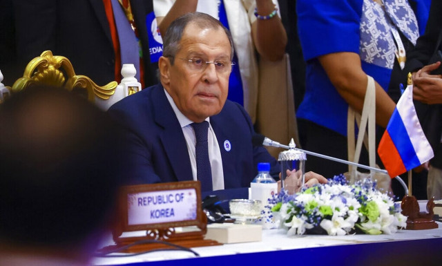 Λαβρόφ: Η Δύση προσπαθεί να στρατιωτικοποιήσει τη νοτιοανατολική Ασία