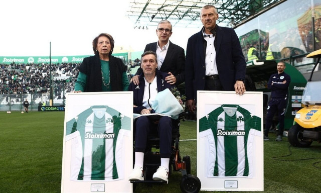 Παναθηναϊκός: Συγκίνηση στη βράβευση του Σπύρου Μαραγκού