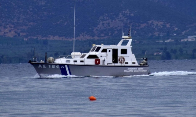 Freighter rescues 62 migrants south of the island of Kos