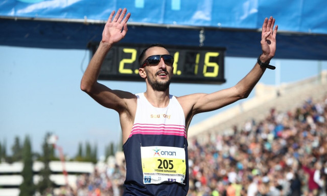 Χαράλαμπος Πιτσώλης: Κέρδισα στον Μαραθώνιο, όμως μεγαλύτερη νίκη είναι η γέννηση του γιου μου