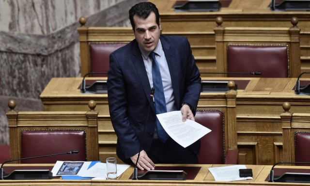 Θάνος Πλεύρης