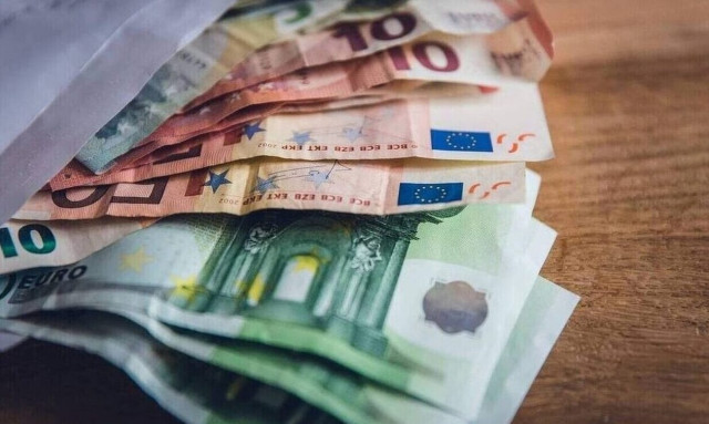 Πληρωμές ΕΦΚΑ - ΔΥΠΑ: Ποιοι πάνε ταμείο μέχρι τις 18 Νοεμβρίου