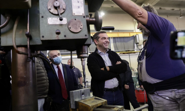 Τι γυρεύει ο αρχηγός του ΣΥΡΙΖΑ στην «κοιτίδα του καραμανλισμού»;