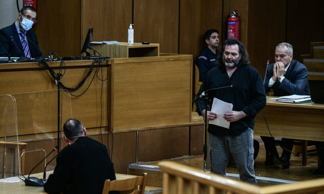 Δίκη Χρυσής Αυγής: Ένταση με Λαγό - «Είστε ανάξιοι να δικάσετε»