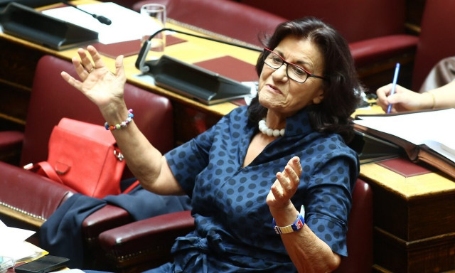 «Αυτογκόλ» Φωτίου για τις υποκλοπές