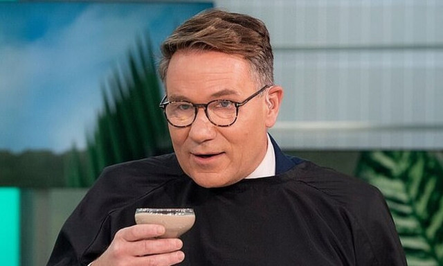 Βρετανία: Παρουσιαστής έκανε εμετό σε ζωντανή σύνδεση