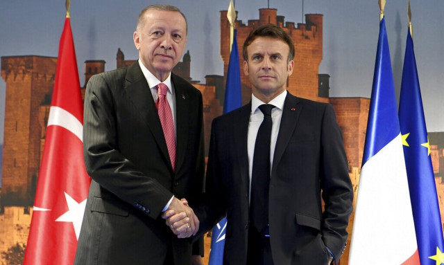 Ο Μακρόν «ξέκοψε» στον Ερντογάν τα νταηλίκια στην Ανατολική Μεσόγειο