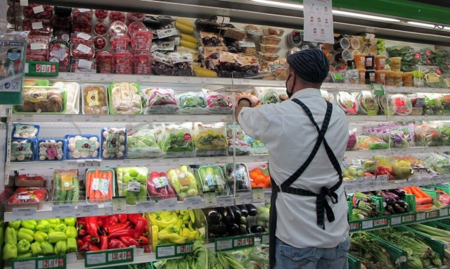 Πώς ο πληθωρισμός αλλάζει τις καταναλωτικές συνήθειες των Ευρωπαίων