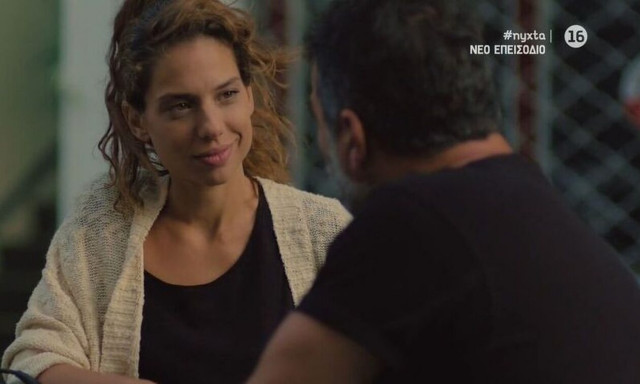 Αυτή η νύχτα μένει: Ή Ζέτα και ο Στρατής ζουν τον έρωτά τους στα κρυφά