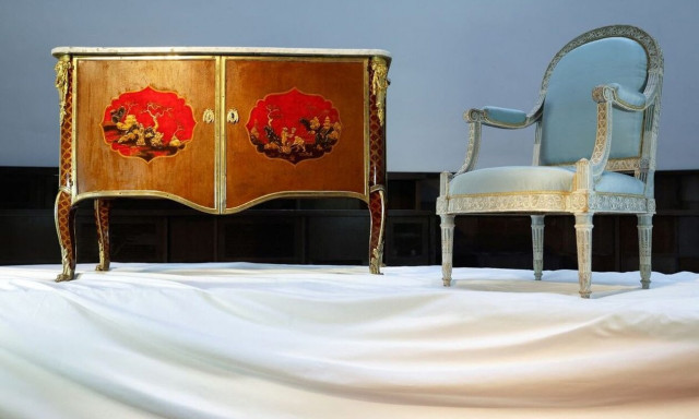 Γαλλία: Στο «σφυρί» έπιπλα της Μαρία Αντουανέτα - Συρταριέρα 1 εκ ευρώ