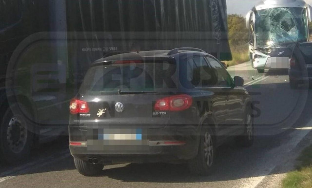 Καραμπόλα αυτοκινήτων στην Ιωαννίνων - Κοζάνης