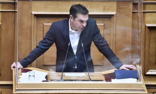 Ο Τσίπρας θα τα πει στην Κ.Ο. του ΣΥΡΙΖΑ για να ακούσει ο Μητσοτάκης