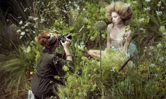 Το ημερολόγιο 2023 της Pirelli γιορτάζει το πάθος πίσω από τα μοντέλα