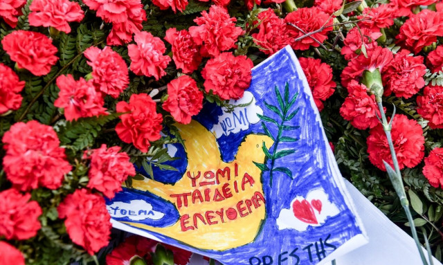 Ποιο ψωμί, ποια Παιδεία, ποια Ελευθερία;