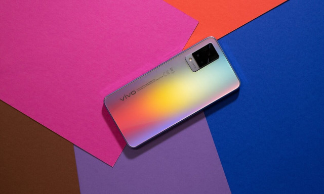 Η vivo καινοτομεί με Φωτοχρωμικό Γυαλί σε Smartphones