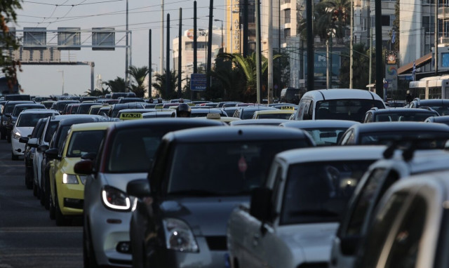 Τέλη κυκλοφορίας 2023: Αρχίζει η ανάρτηση των ειδοποιητηρίων- Πληρωμές