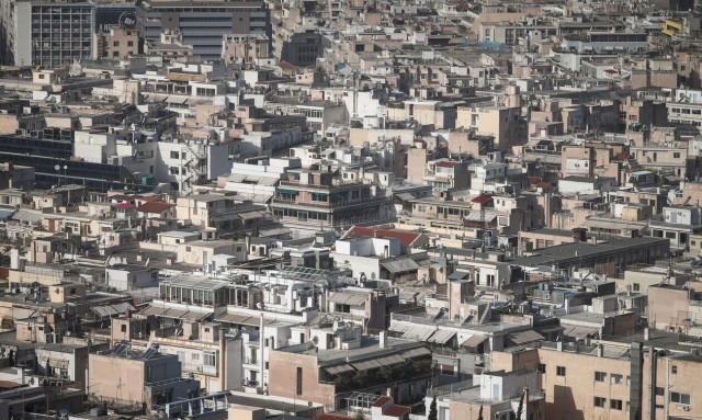 ΑΑΔΕ: Τι ισχύει για γονικές παροχές και δωρεές - Όσα πρέπει να ξέρετε