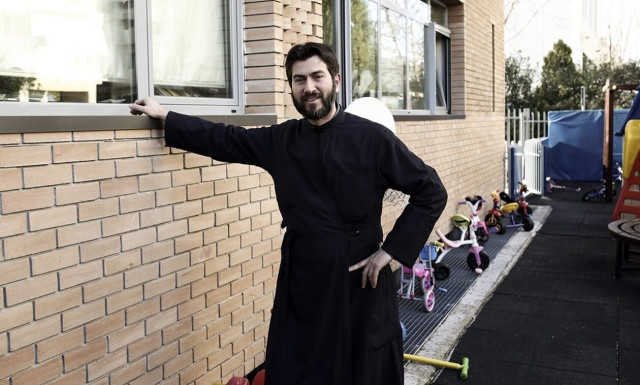 Κιβωτός του Κόσμου: Συγκλονιστικές καταγγελίες για τον πατέρα Αντώνιο