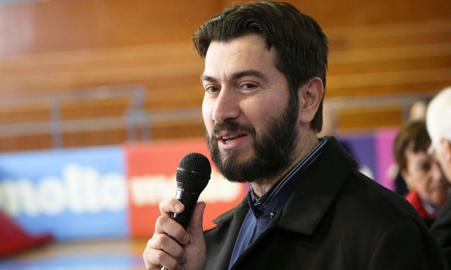 Γιώργος Λιάγκας για Πάτερ Αντώνιο: Λυπάμαι που κρύβεσαι 3-4 μέρες τώρα