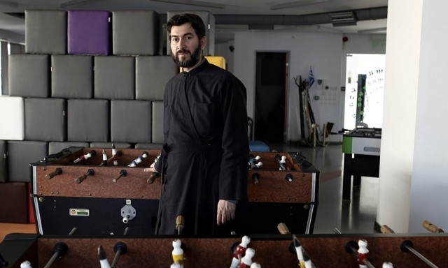 Πατήρ Αντώνιος: Από τα «ψεύδη» στο ξήλωμα από την Κιβωτό του Κόσμου