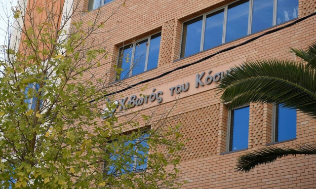 Κιβωτός του Κόσμου: Ανοίγουν τους λογαριασμούς του πατέρα Αντώνιου