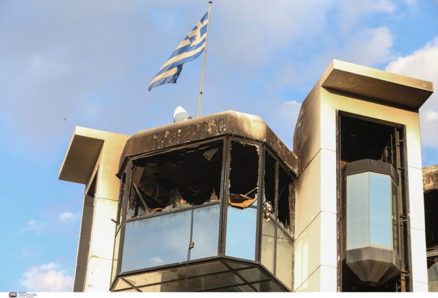 Συνελήφθη ο εμπρηστής της Real News - Αυτόν έψαχναν στα προσφυγικά