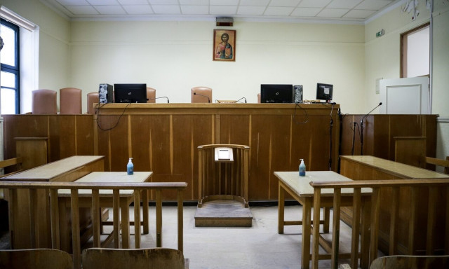 Λάρισα: Επεισόδια στα Δικαστήρια, με συγγενείς κατά κατηγορούμενων