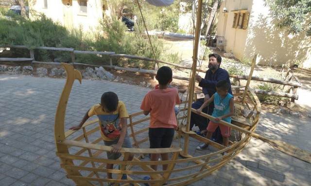 Κιβωτός:Έστελναν παιδιά σαν εργάτες γης στη Μυτιλήνη και σε άλλα νησιά