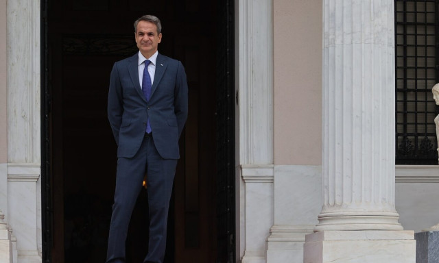 Υπουργικό συμβούλιο και η βία κατά των γυναικών στην ατζέντα Μητσοτάκη