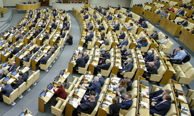 Ρωσία: Απαγορεύει με νόμο την «ΛΟΑΤΚΙ προπαγάνδα» μεταξύ των ενηλίκων