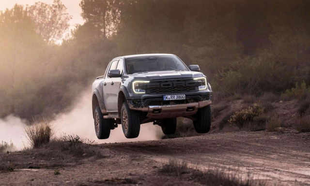 Το νέο Ford Ranger Raptor εντυπωσιάζει