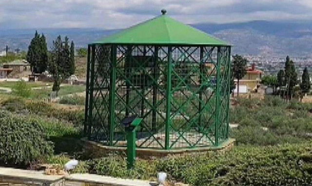 Κιβωτός του Κόσμου: «Χτυπούσαν και έβαζαν το παιδί μου στο κλουβί»