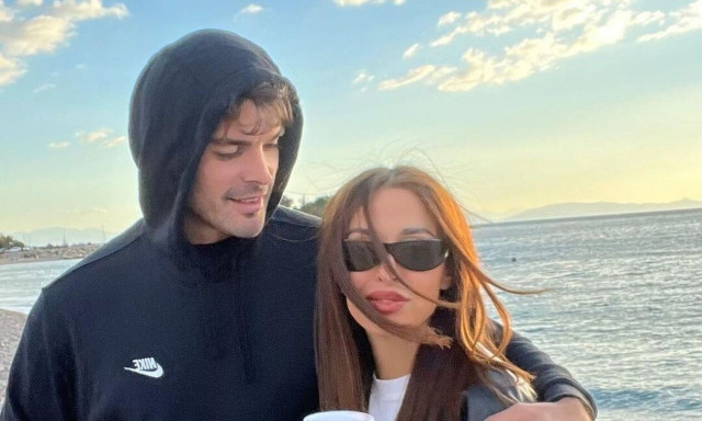 Ελένη Φουρέιρα: Η χαλαρή κυριακάτικη βόλτα με τον Αλμπέρτο Μποτία