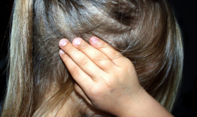 Φιλιππίνες: Γονείς κακοποιούσαν σεξουαλικά τα παιδιά τους για λεφτά!