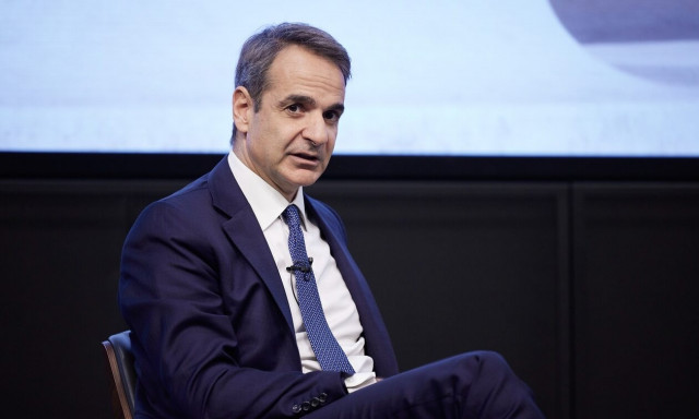 Mitsotakis speaks on the phone with Meloni about bilateral relations