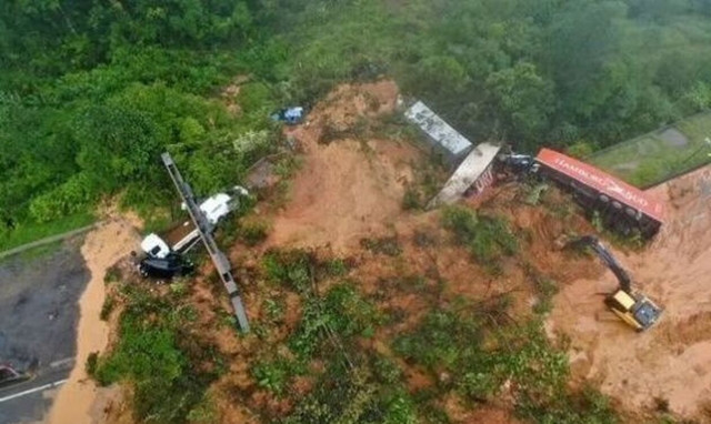 Βραζιλία: Δύο νεκροί και δεκάδες αγνοούμενοι από κατολίσθηση