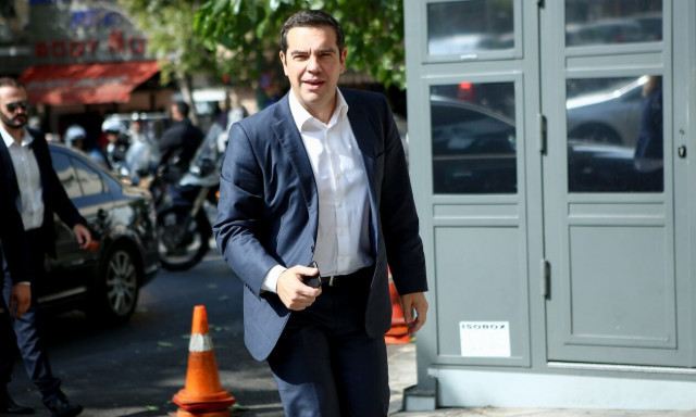 Τσιπρας: Η αλλαγή δεν θα βασιστεί μόνο στην αποδόμηση της κυβέρνησης
