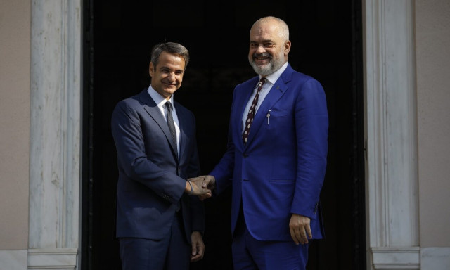 Συνάντηση Μητσοτάκη με Ράμα και ομογενείς στην Αλβανία