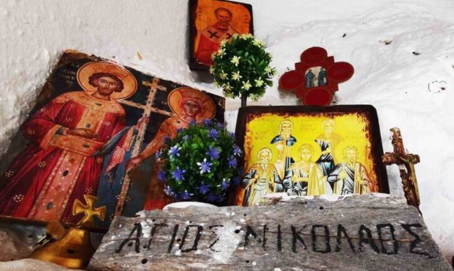 Άγ. Νικόλαος ο Κρασόκτιστος: Το ιστορικό εκκλησάκι του Ναυπλίου