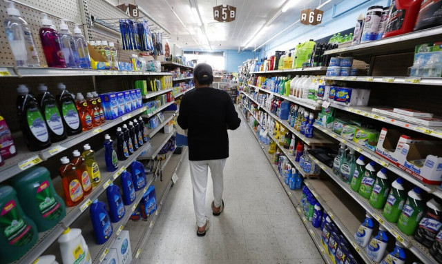 Bρετανία: Αυγά με το...δελτίο και φόβοι για μεγάλες ελλείψεις τροφίμων