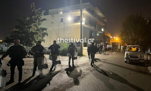 Θεσσαλονίκη: Βόμβες μολότοφ στο κτήριο της Οικονομικής Αστυνομίας