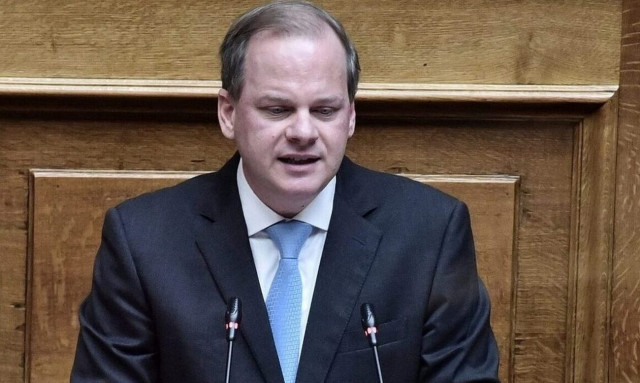 Καραμανλής: Απαντά για Αλεξανδρούπολη και διόδια στην Αττική Οδό