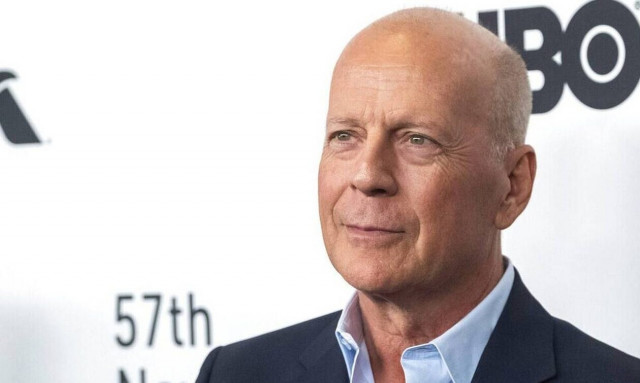 Μπρους Γουίλις: Οι φωτογραφίες 9 μήνες μετά τη διάγνωση με αφασία