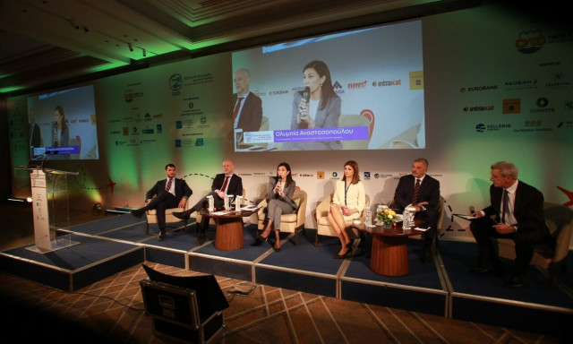 Ο τουρισμός στηρίζει εκτός από ισοζύγιό μας και τις επενδύσεις