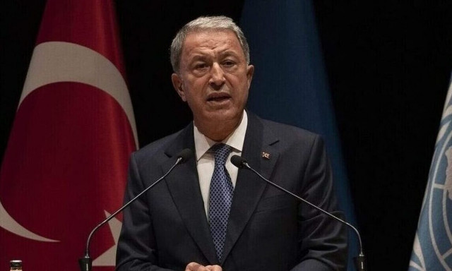 Χουλουσί Ακάρ: Στην Ελλάδα πολιτικοί και στρατιωτικοί κοιμούνται