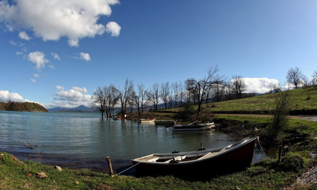Καιρός: Μέχρι 22 βαθμούς η θερμοκρασία την Πέμπτη - Πού θα βρέξει
