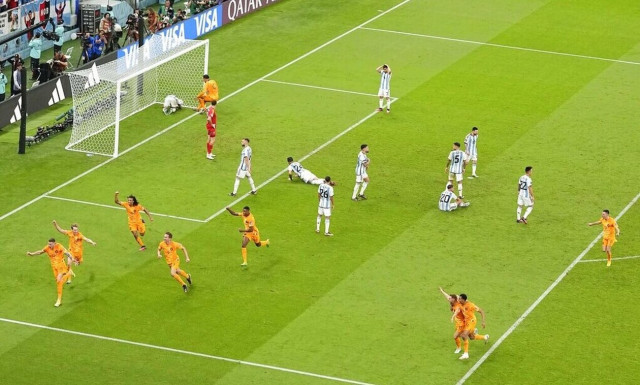 Μουντιάλ 2022: Η κομπίνα του αιώνα από την Ολλανδία! 2-2 στο 90'+11'!