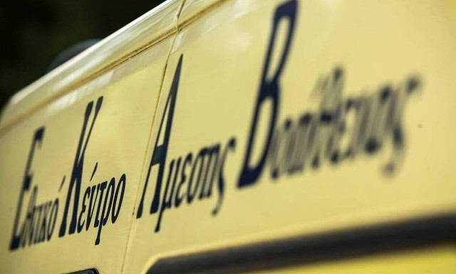 Θεσσαλονίκη: Οδηγός έχασε τον έλεγχο και έπεσε σε στάση λεωφορείου