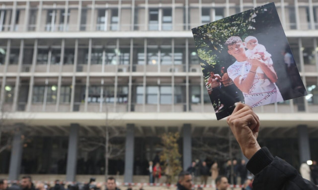 Θεσσαλονίκη: Χαροπαλεύει ο 16χρονος που δέχθηκε σφαίρα στο κεφάλι