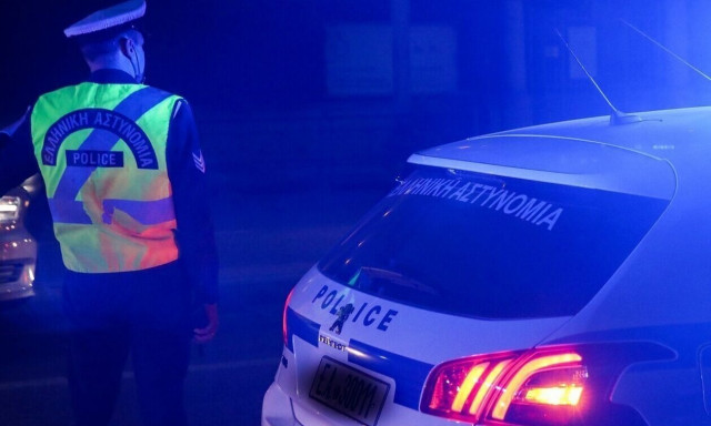 Συναγερμός στην Θεσσαλονίκη: Οδηγός εμβόλισε έξι αυτοκίνητα – Κλείδωσε το αμάξι και εξαφανίστηκε